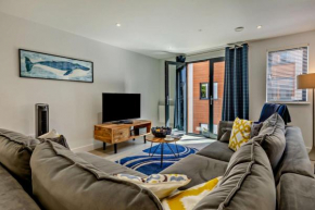 6 Middlecombe - Luxury Apartment at Byron Woolacombe, only 4 minute walk to Woolacombe Beach!